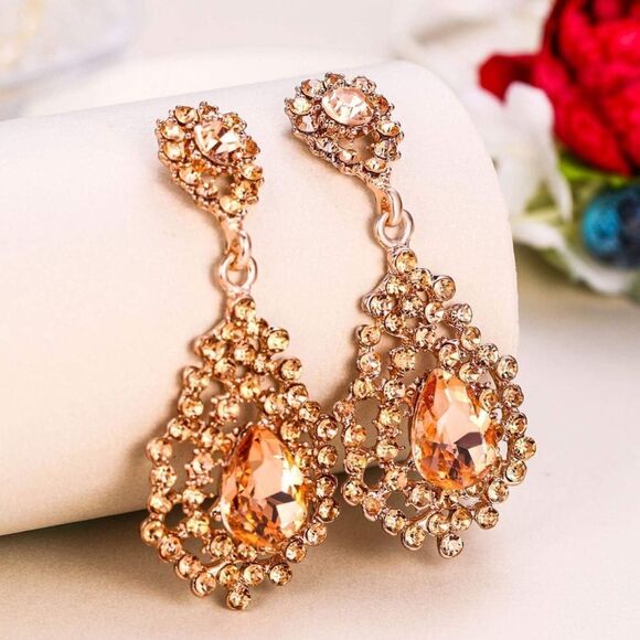 Rose Gold with Champagne Topaz Austrian Crystal Art Deco Chandelier Earrings - Picture 2 of 4